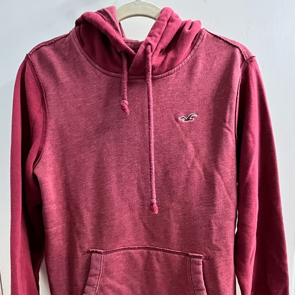 Hollister hoodie, dark red, adult size small